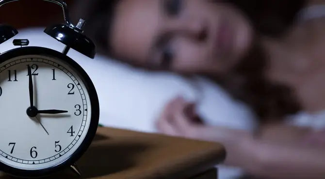 ¿Qué significa despertar en ciertas horas de la madrugada?